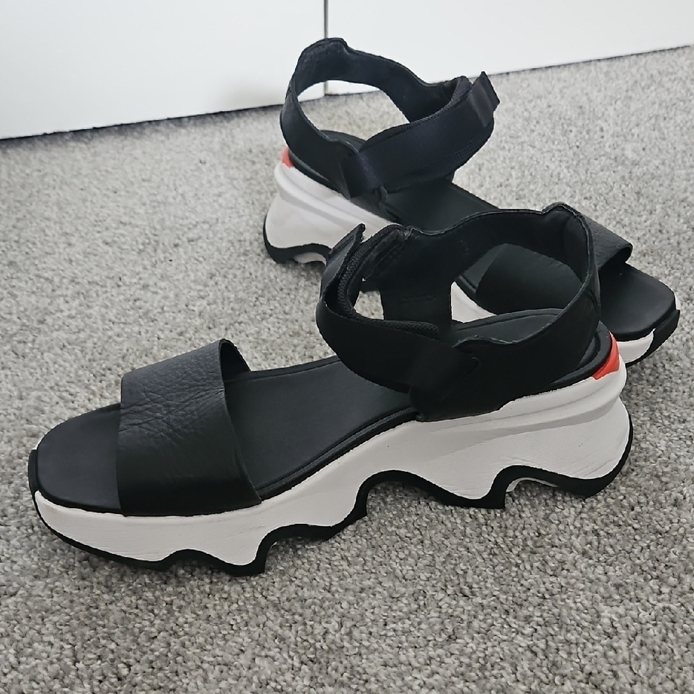 Sorel Black and White Women's Sandals - Picture 3 of 5